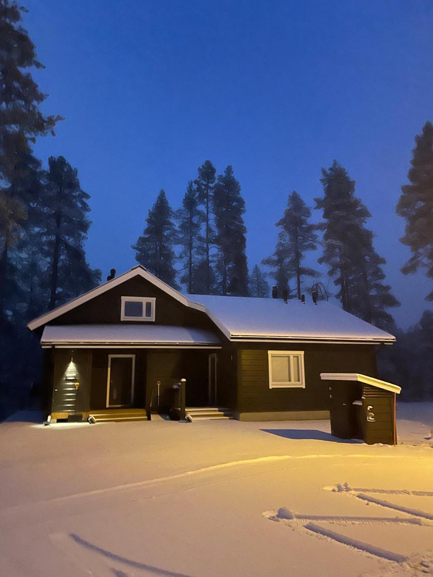 Villa Lumihelmi A & B Äkäslompolo Eksteriør bilde