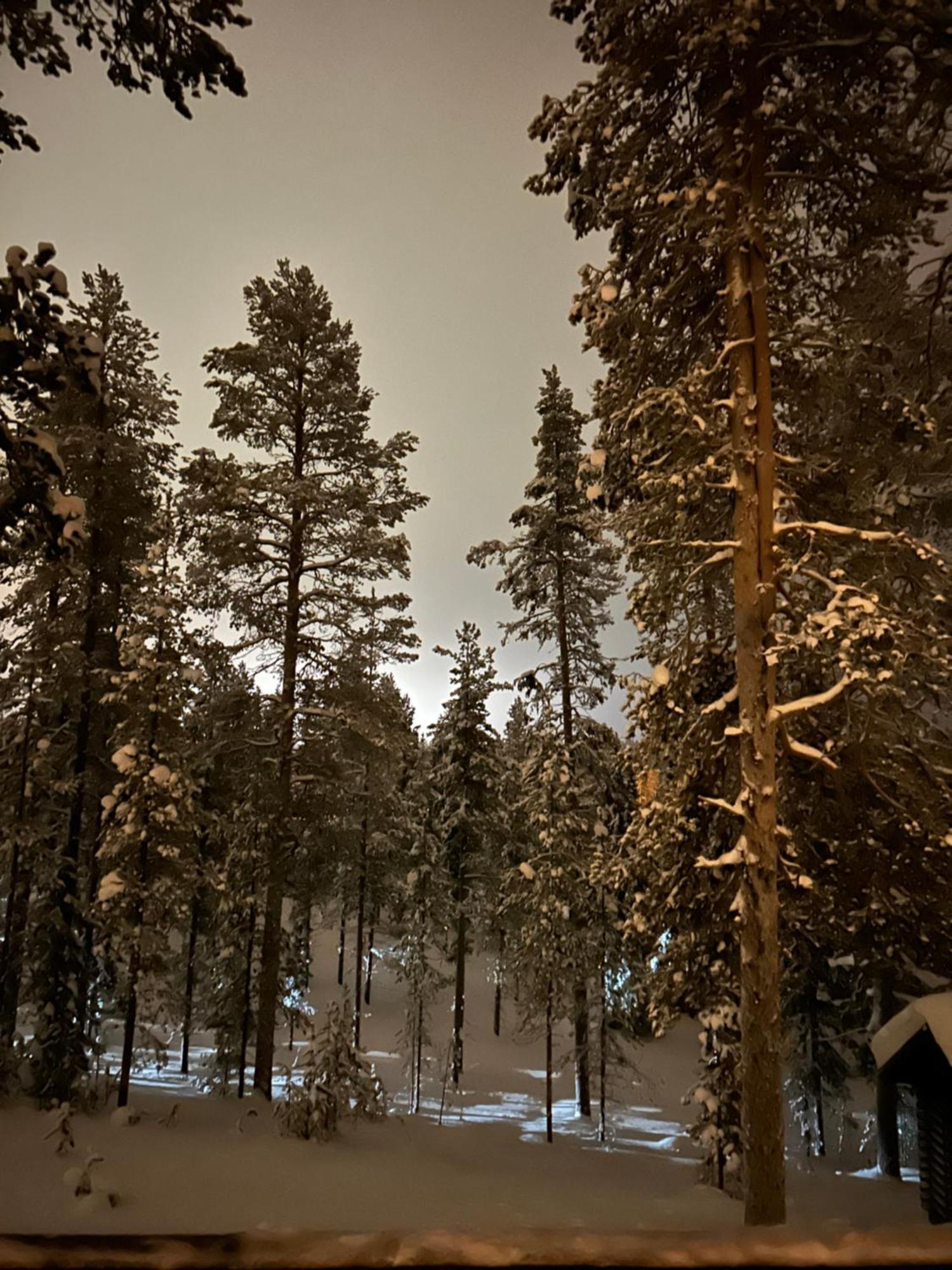 Villa Lumihelmi A & B Äkäslompolo Eksteriør bilde